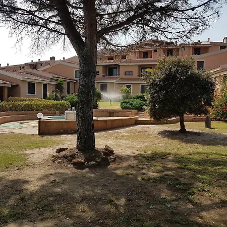 Villetta Porto Corallo Ferienhaus